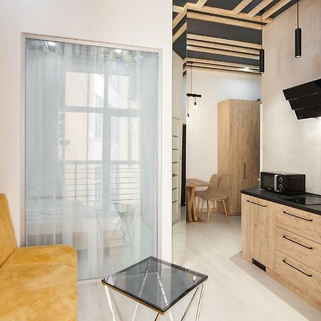 Leogrand One-Bedroom Apartments On Tugan-Baranovskogo 24 Lviv Exteriör bild