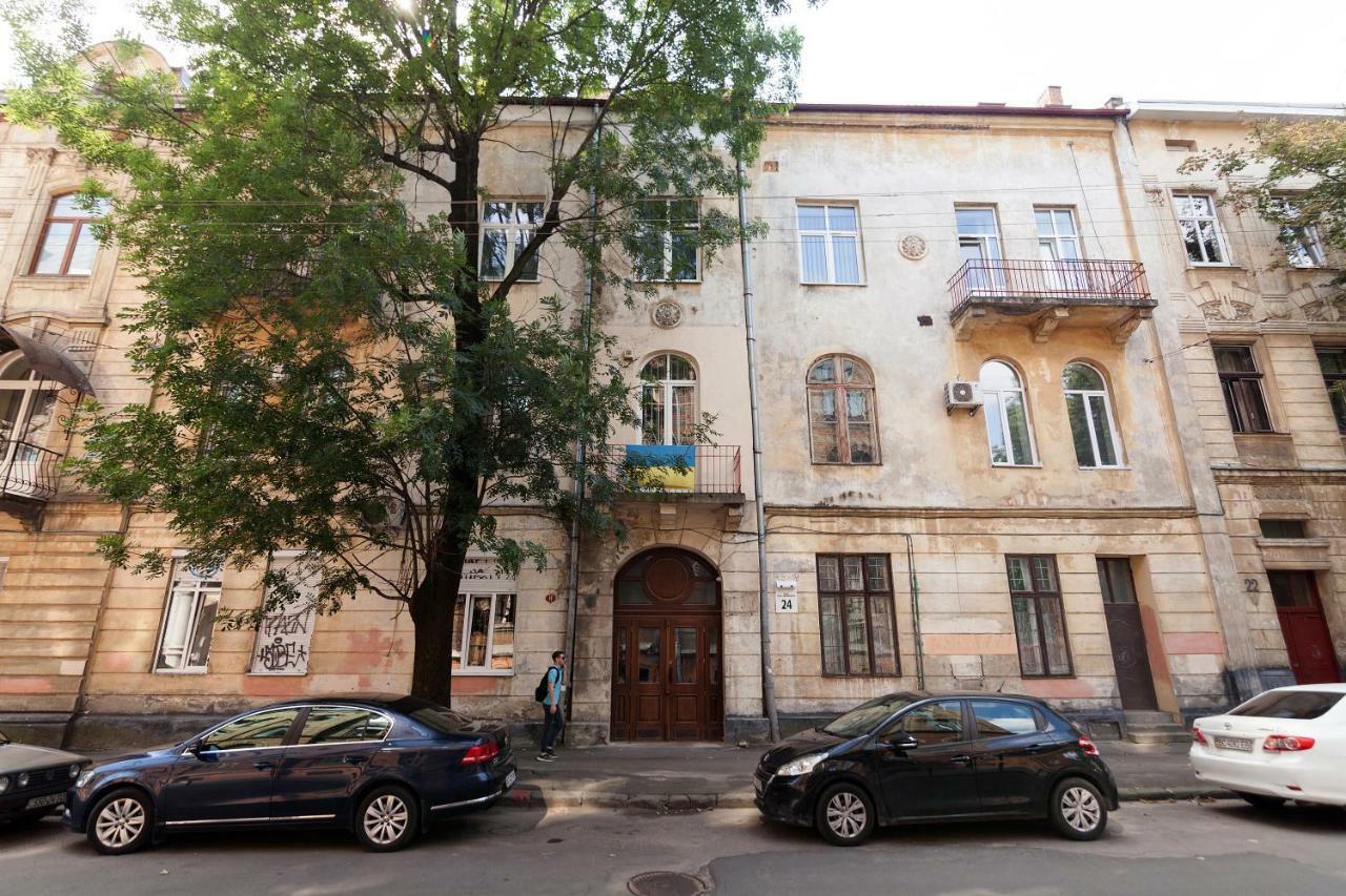 Leogrand One-Bedroom Apartments On Tugan-Baranovskogo 24 Lviv Exteriör bild