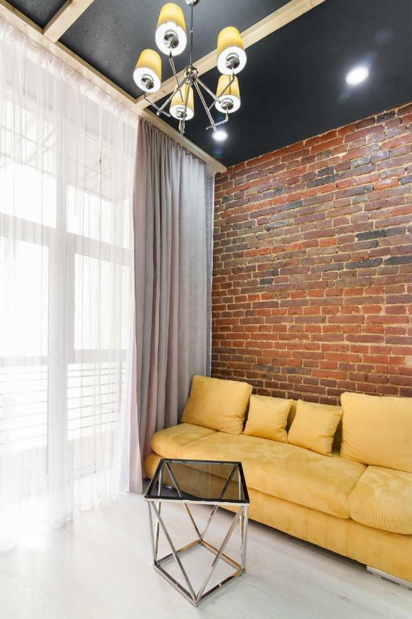 Leogrand One-Bedroom Apartments On Tugan-Baranovskogo 24 Lviv Exteriör bild