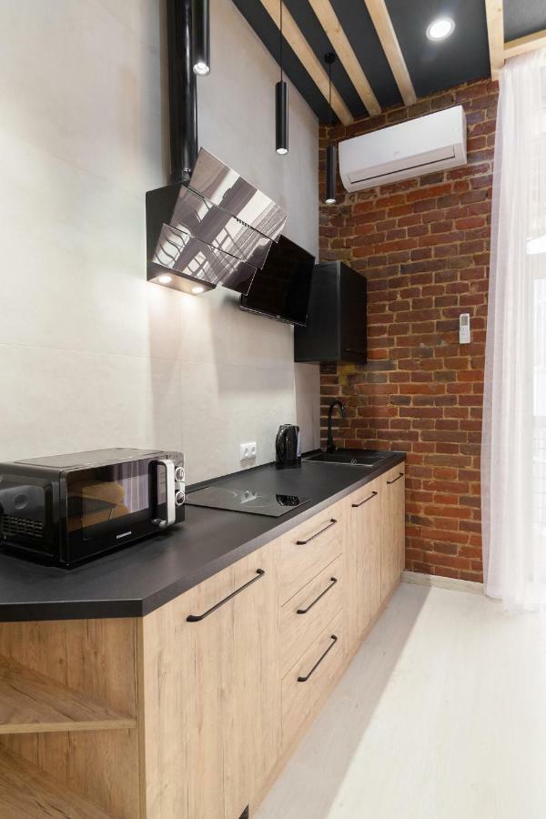 Leogrand One-Bedroom Apartments On Tugan-Baranovskogo 24 Lviv Exteriör bild
